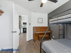 The Charming House - Image 5