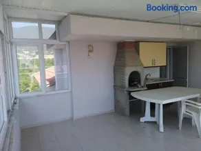 DOKTORDAN IZMIR GUMULDUR OZDEREDE DENIZ VE ORMAN MANZARALI VILLA(3+1) VE MALIKANE(5+1) - Image 5