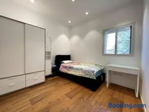 JLM Modern 3 Bedroom - Fully Renovated - Image 5
