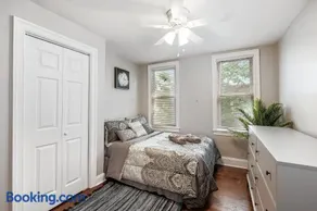 Center City South-Scandinavian Style 1BR by ACT - Image 5