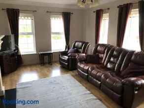 The Bungalow - Image 5