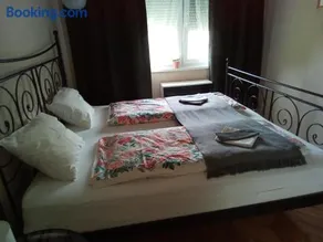 Julianus Apartman - Image 4