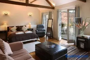 Orchard Barn - Image 3