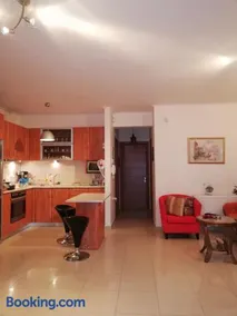 ARETI'S HOUSE - Image 4