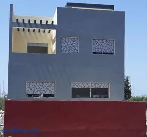 Villa - Image 2