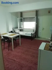 Room with Covered Parking - Image 3