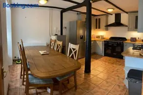 Cozy Traditional Perthshire Cottage - Image 5