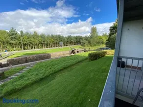 Canal View Apartment - Image 5