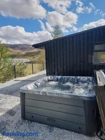 Cosy Annex with Hot tub and Separate Bedrooms - Image 5