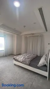 شقه في اللولوه زات اطلاله رائعه بها جميع الخدمات - Image 5
