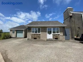 Cheerful 1-bedroom annexe with countryside views - Image 5