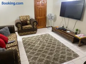 In and out apartment - Image 3