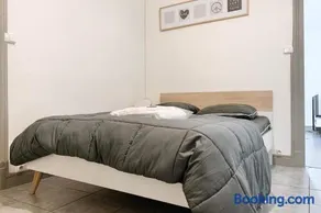 Nice apartment beautiful decoration Close to Trams and station #G7 - Image 5