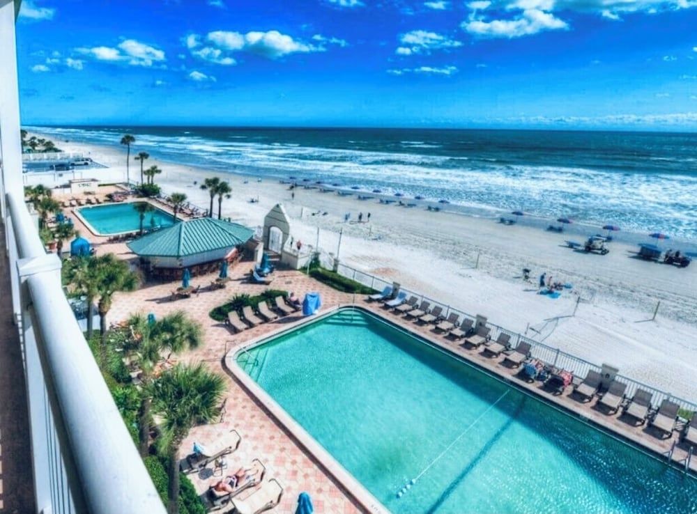 Hilton Garden Inn Daytona Beach Oceanfront