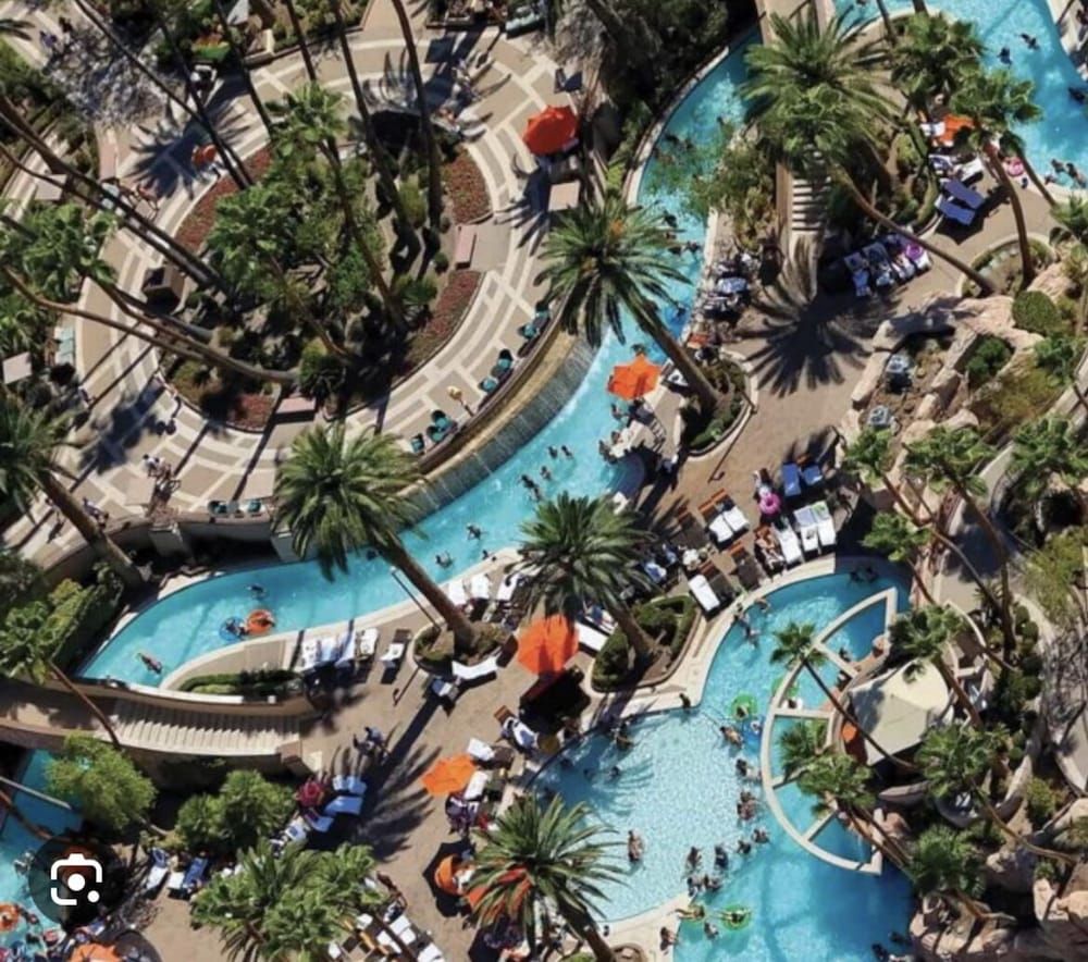 Hilton Grand Vacations Club Elara Center Strip Las Vegas