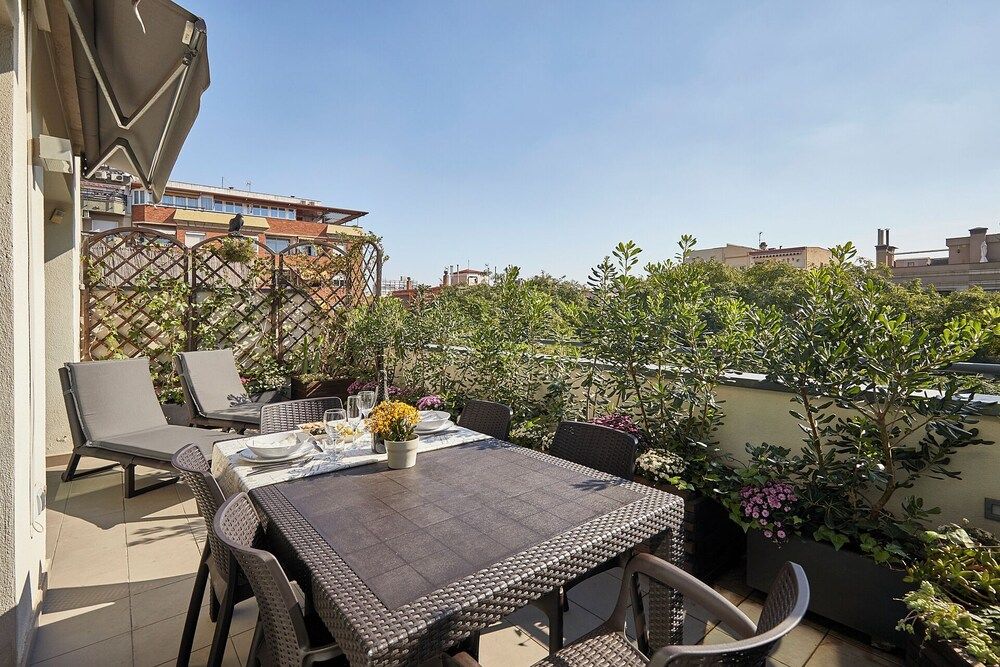 New amazing penthouse with terrace photo 6