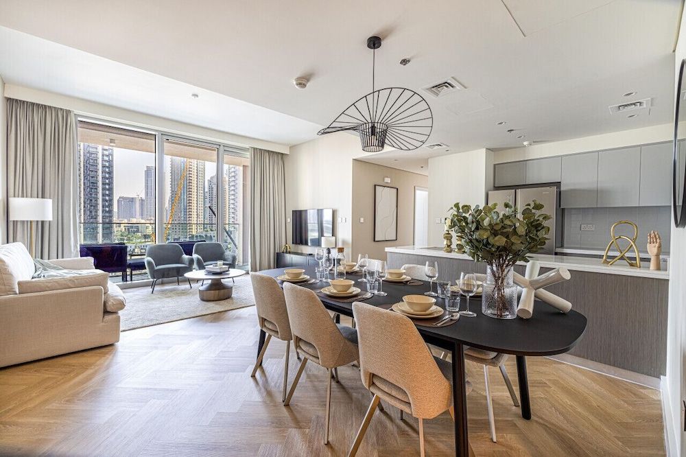 Daniels Luxury 3BR with Dubai Opera Views – Entire Place photo 8