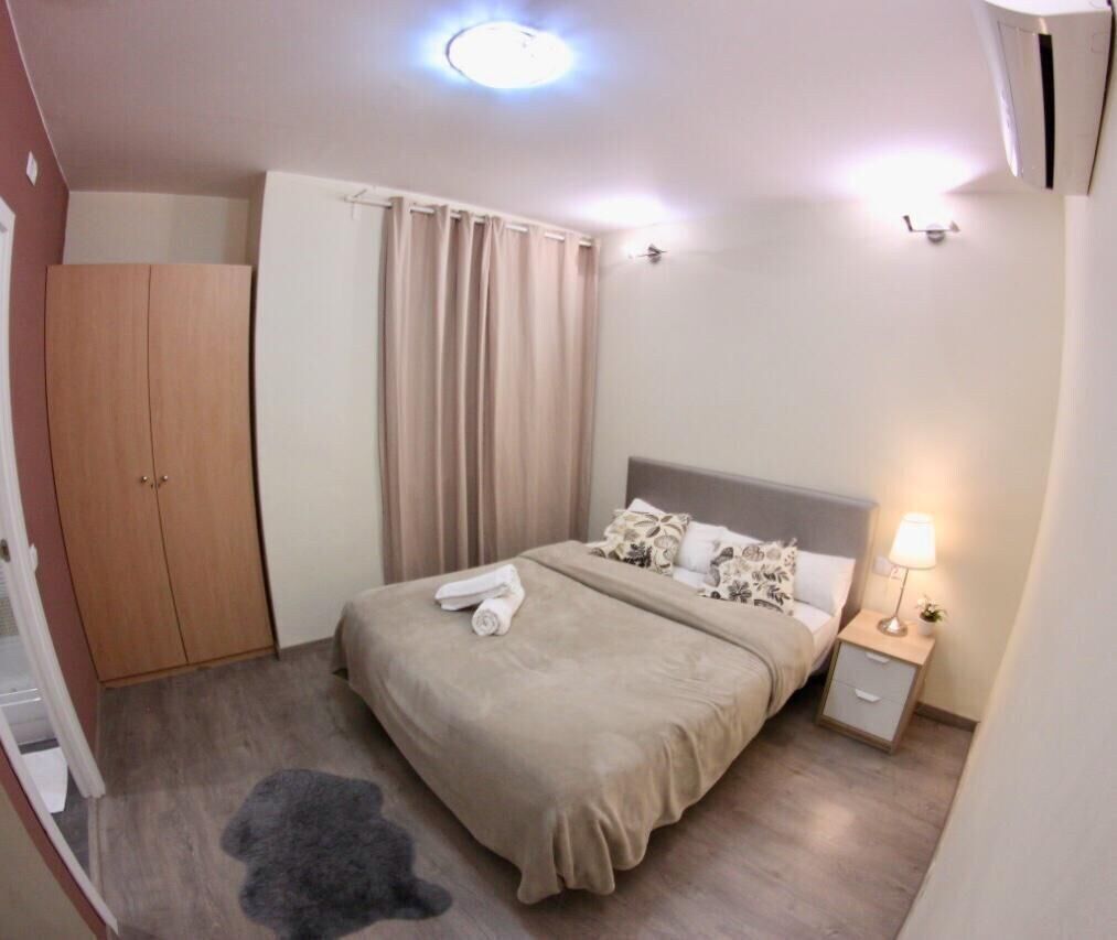 BacHome Gallery B&B